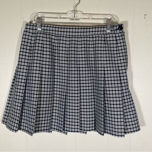 Pleated plaid dark academia preppy goth plaid skirt size large stretchy waist
